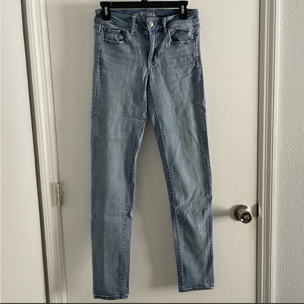 COPY - American Eagle size 6 X-Long Skinny Jean “Super Stretch X”